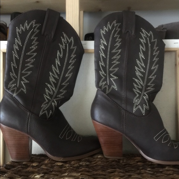 Miranda Lambert Shoes - Miranda Lambert Boots